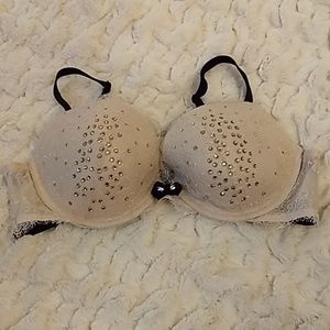 Victoria's Secret Push Up Bra